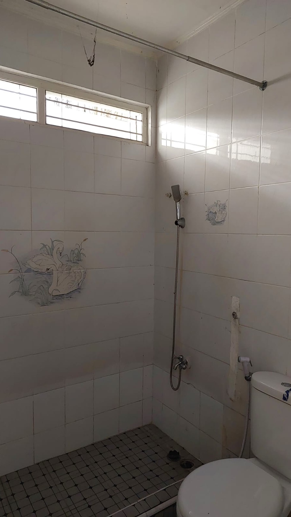 Rumah 2 lantai di bintaro Jaya sektor 5
