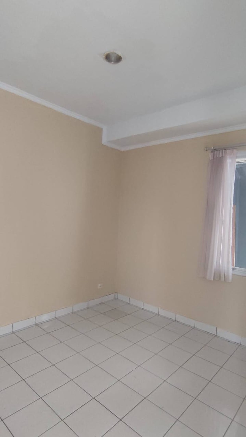 Rumah di The Icon Simply City dekat dengan stasiun dan mall AEON dijual dengan harga menarik