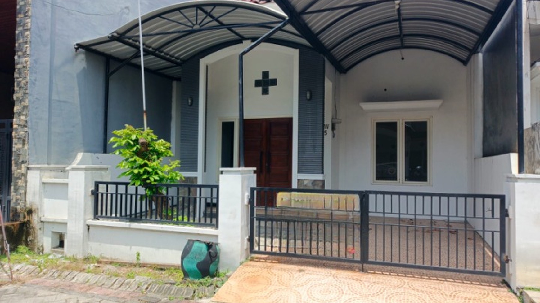Dijual Cepat Rumah Lokasi Di Graha Kebonsari Jambangan Surabaya