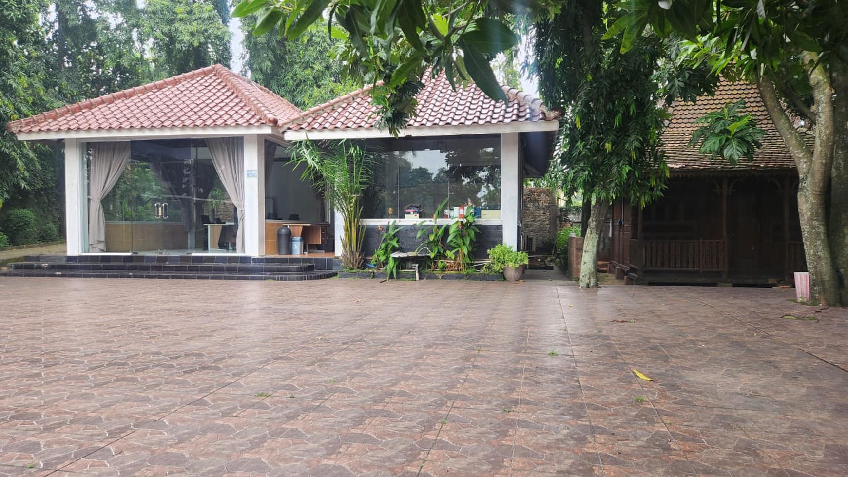 Rumah Hitung Tanah Area Cipete
