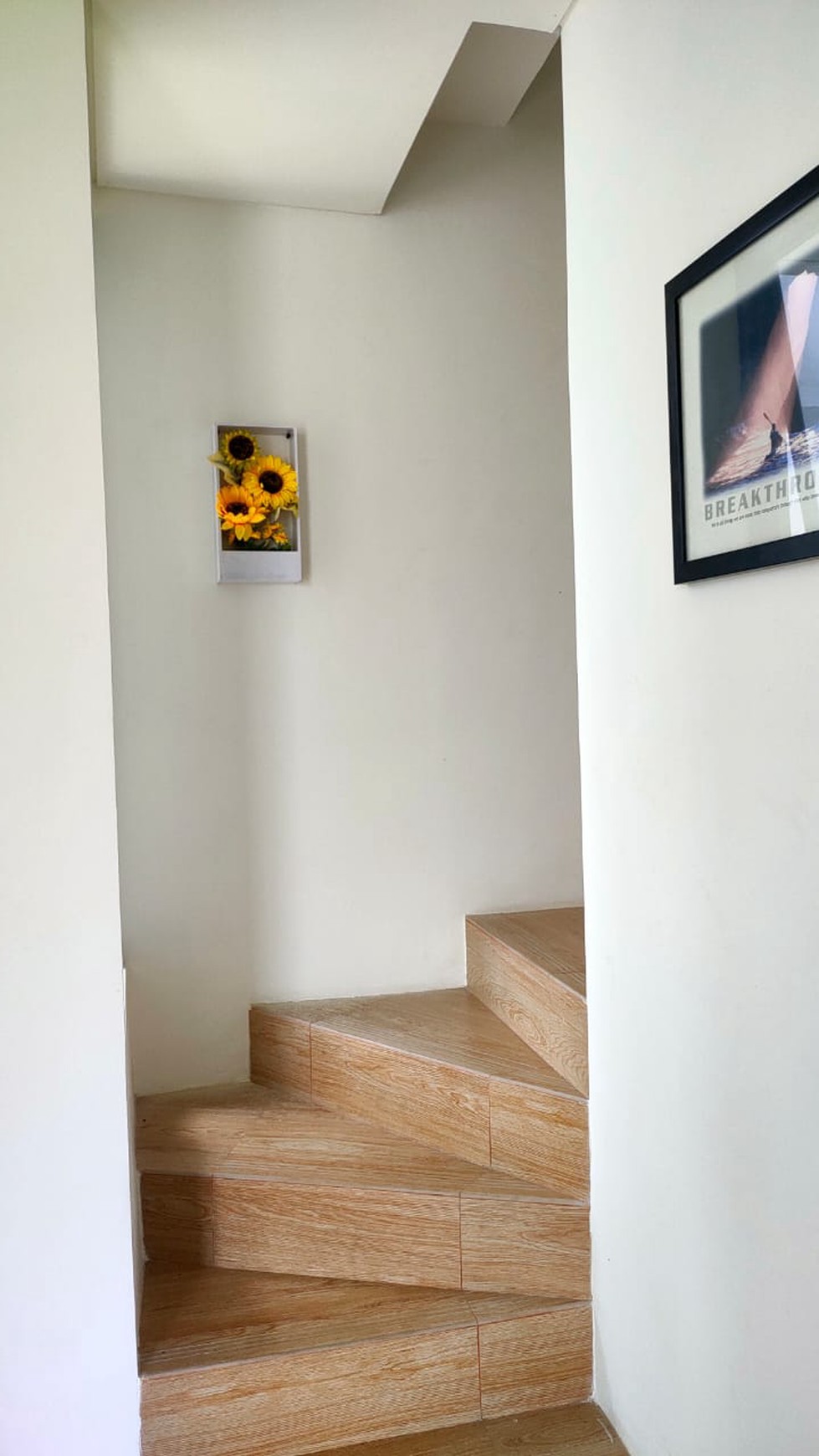 Disewakan rumah di Cendana cove Lippo Karawaci Tangerang