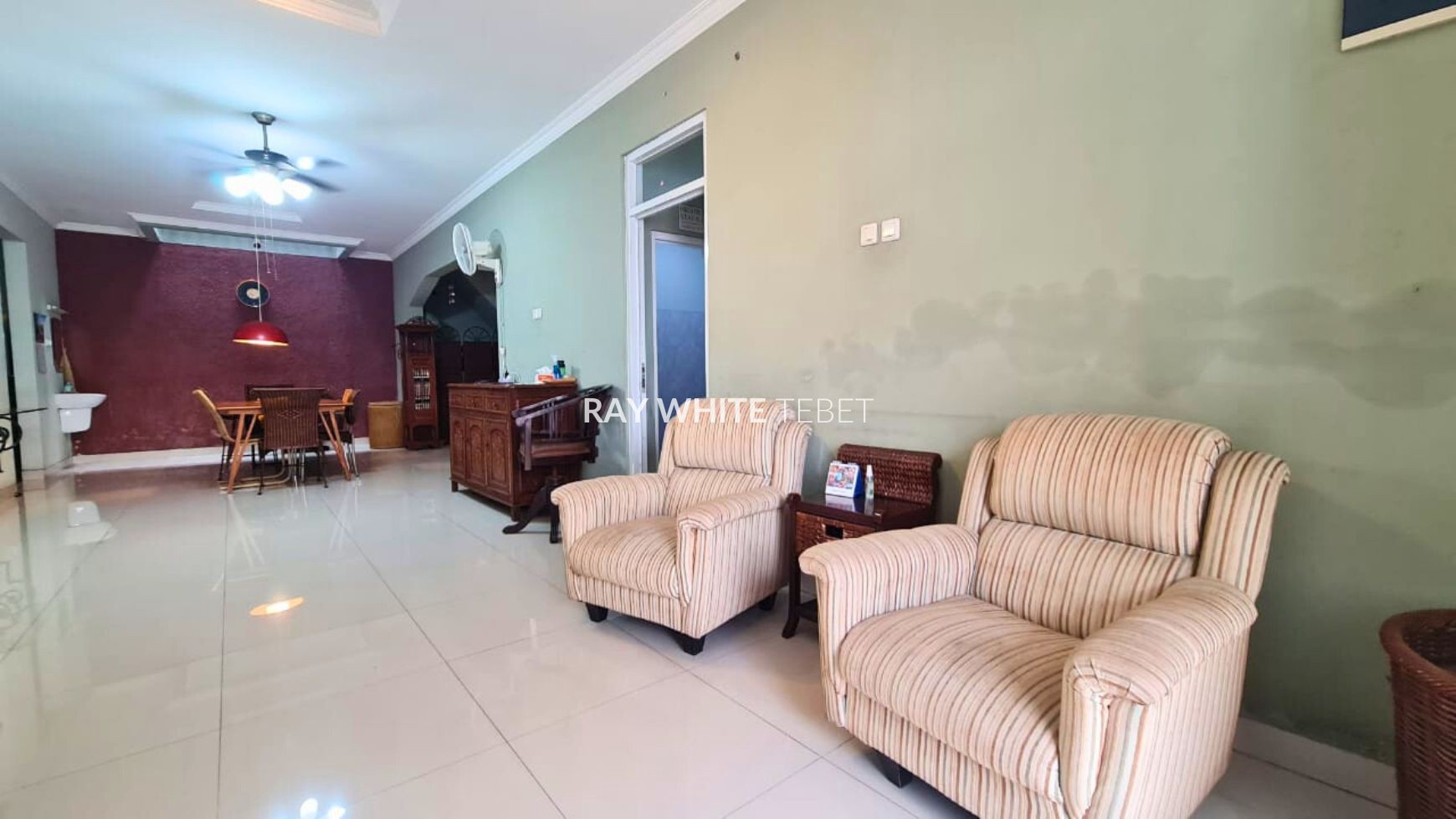 Rumah 2 Lantai SHM Siap Huni di Tebet, Jakarta Selatan