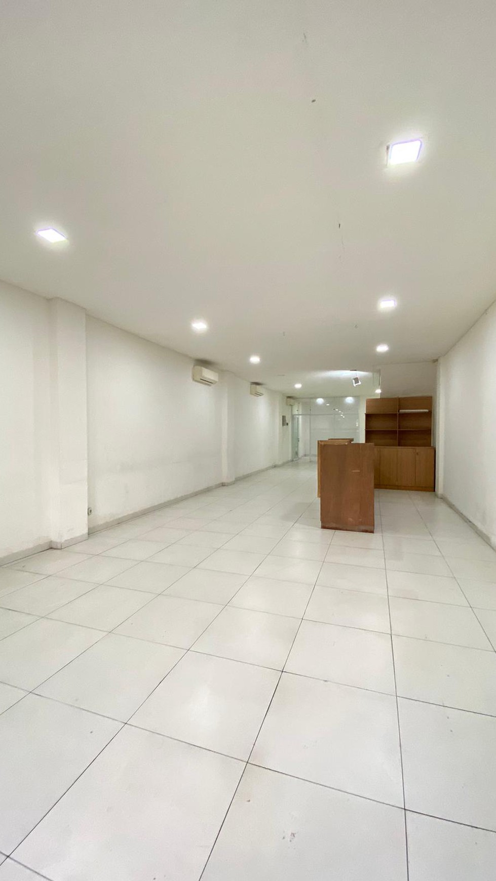Ruko 3 Lantai Siap Pakai di Cinere Lokasi Strategis Dekat RS & Mall
