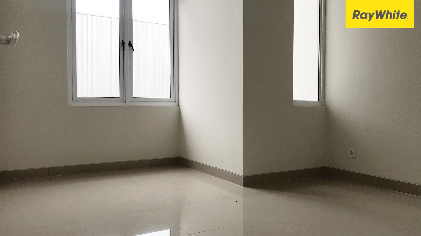 Rumah di Kota Wisata, Cibubur