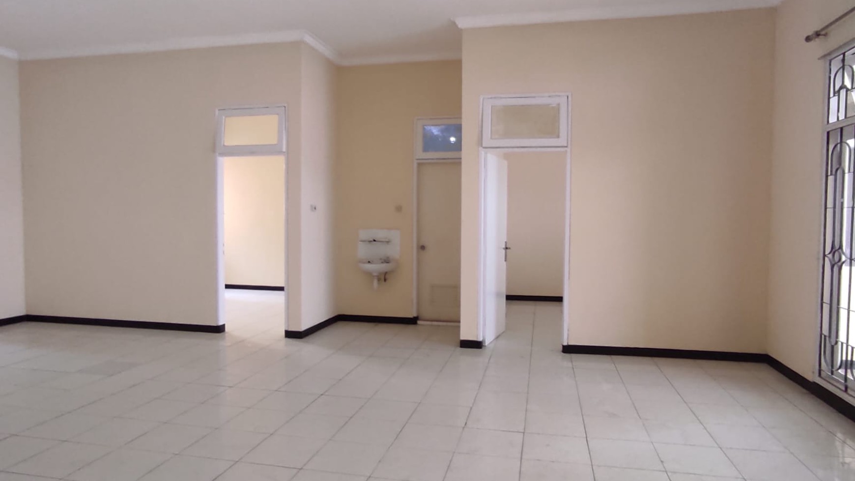 Rumah di Rungkut Mapan Selatan Surabaya Timur, Cocok untuk Keluarga