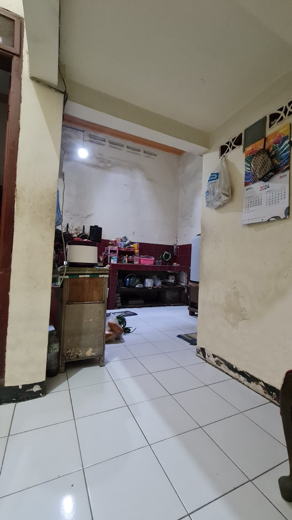 Dijual Rumah Murah di Semolowaru Elok Surabaya Timur, Under 1 M!