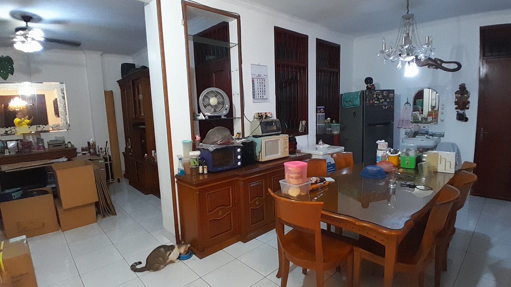 Rumah Elegan di Raffles Hills Dekat Trans Studio Mall Cibubur