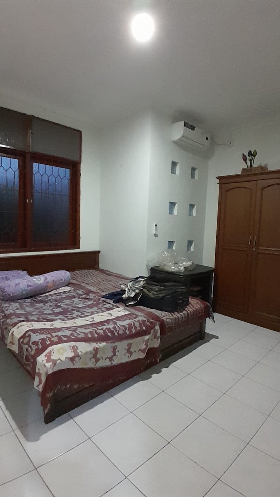 Rumah Elegan di Raffles Hills Dekat Trans Studio Mall Cibubur