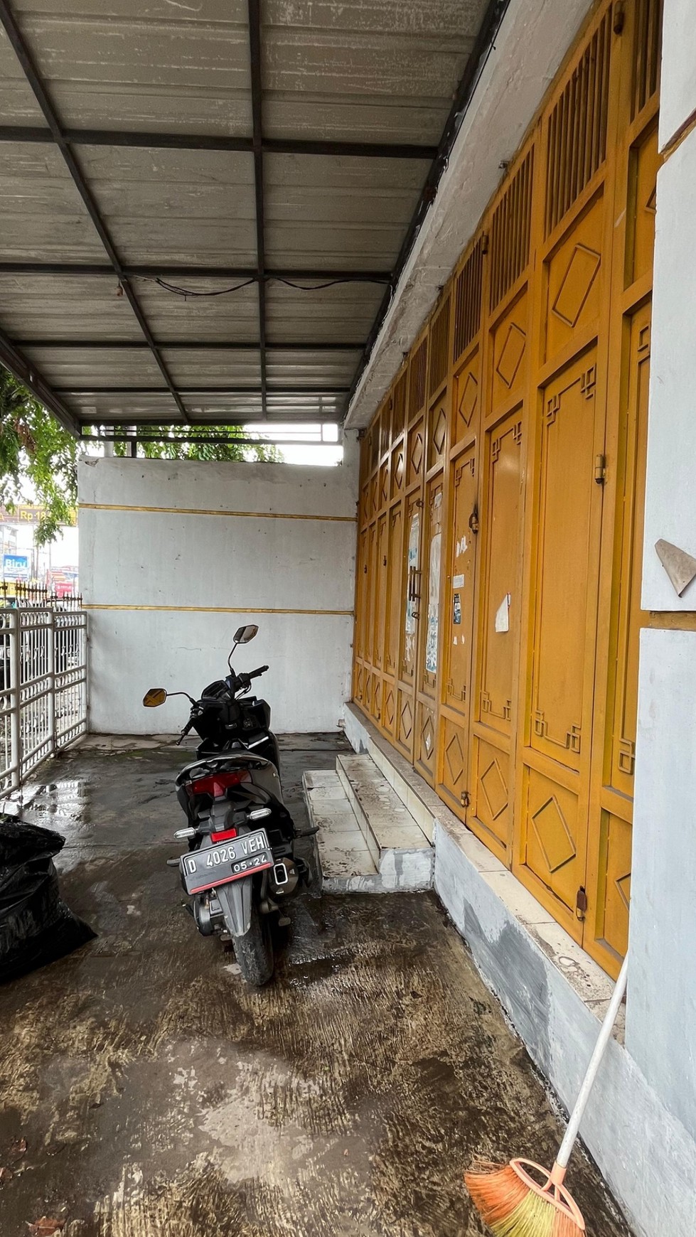 Dijual Ruang Usaha 2 lantai di Mainroad Dangdeur 