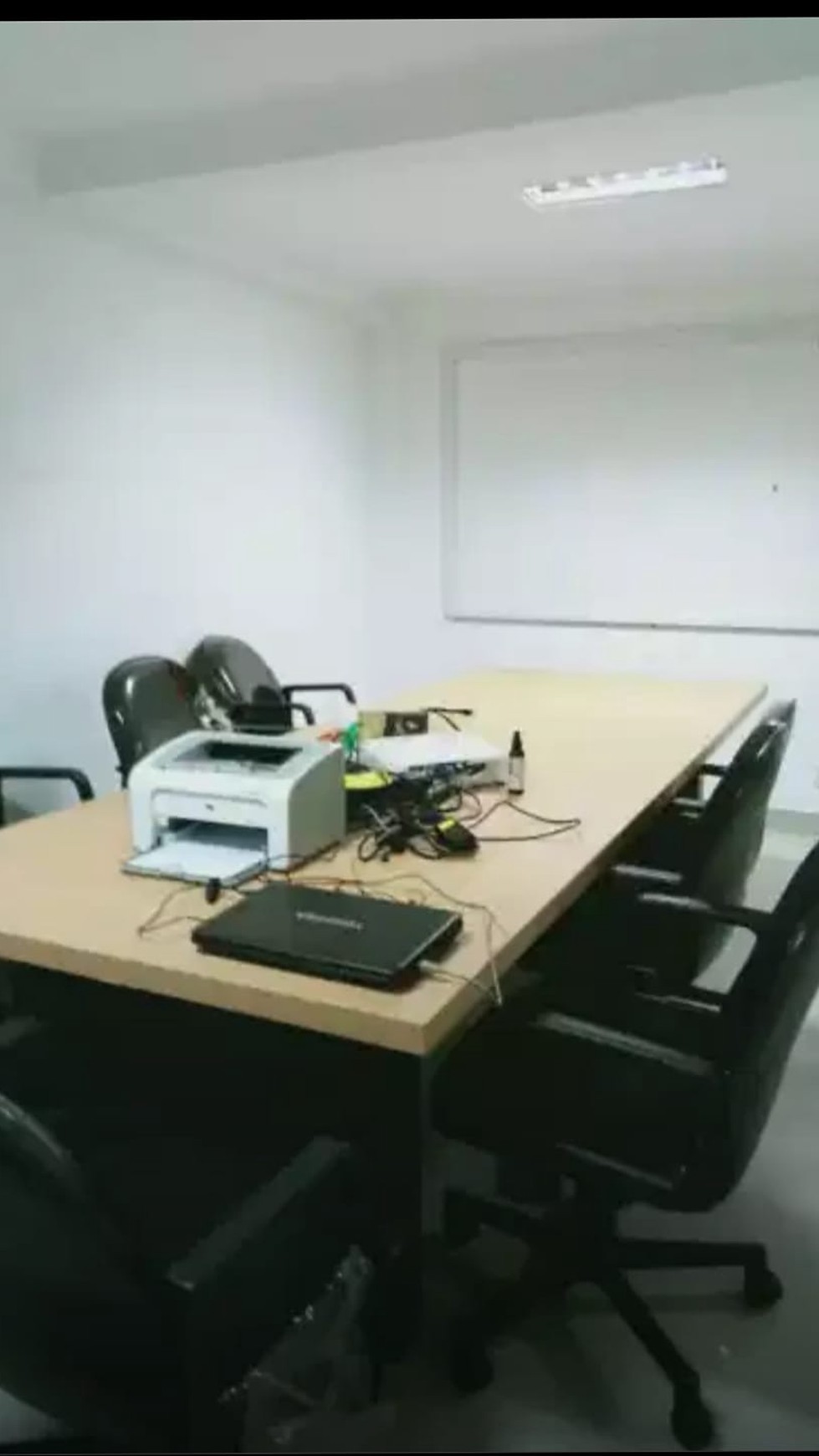 Dijual cepat office