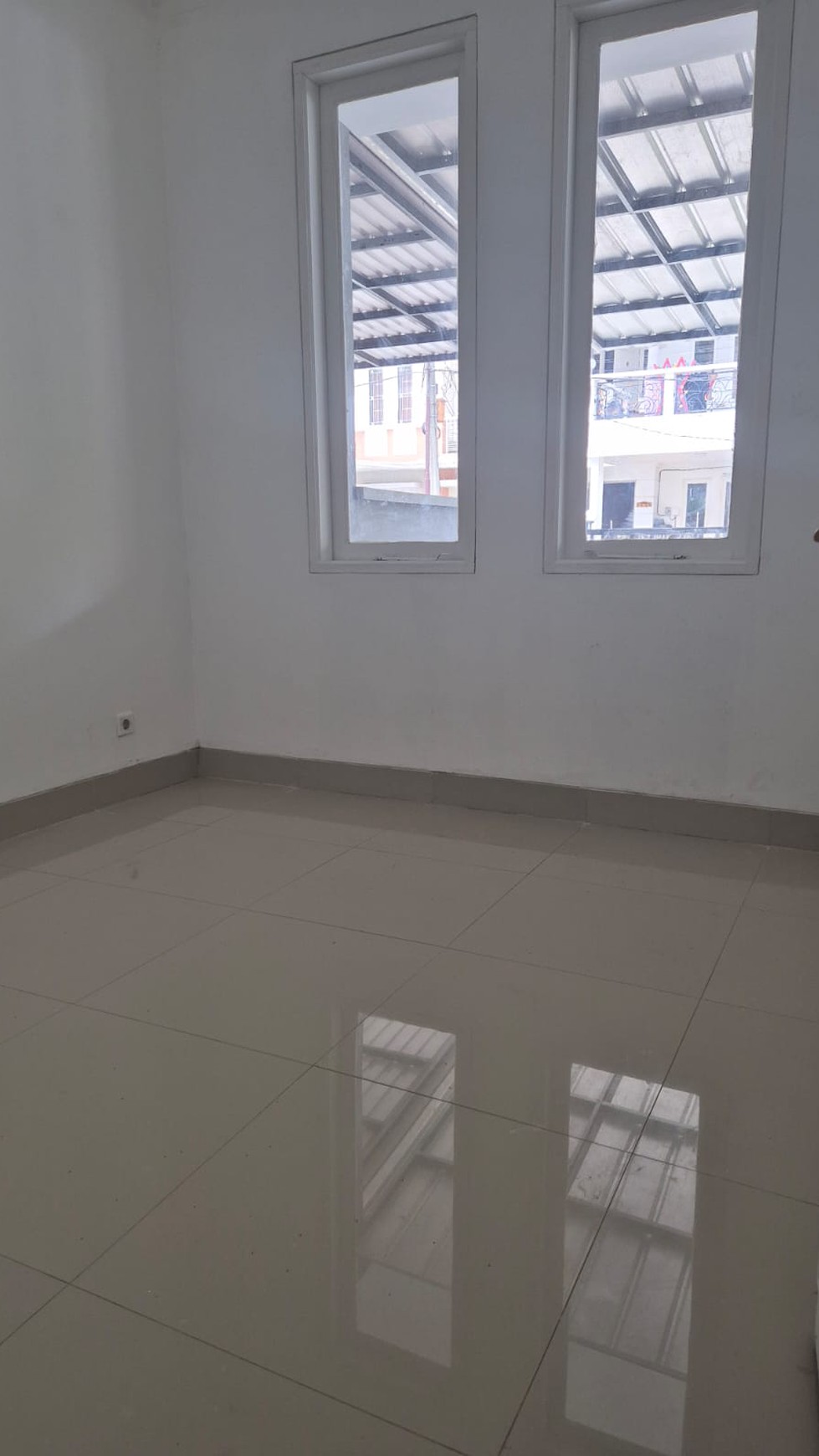Dijual Rumah Di Taman Puspa Harapan Indah, Bekasi