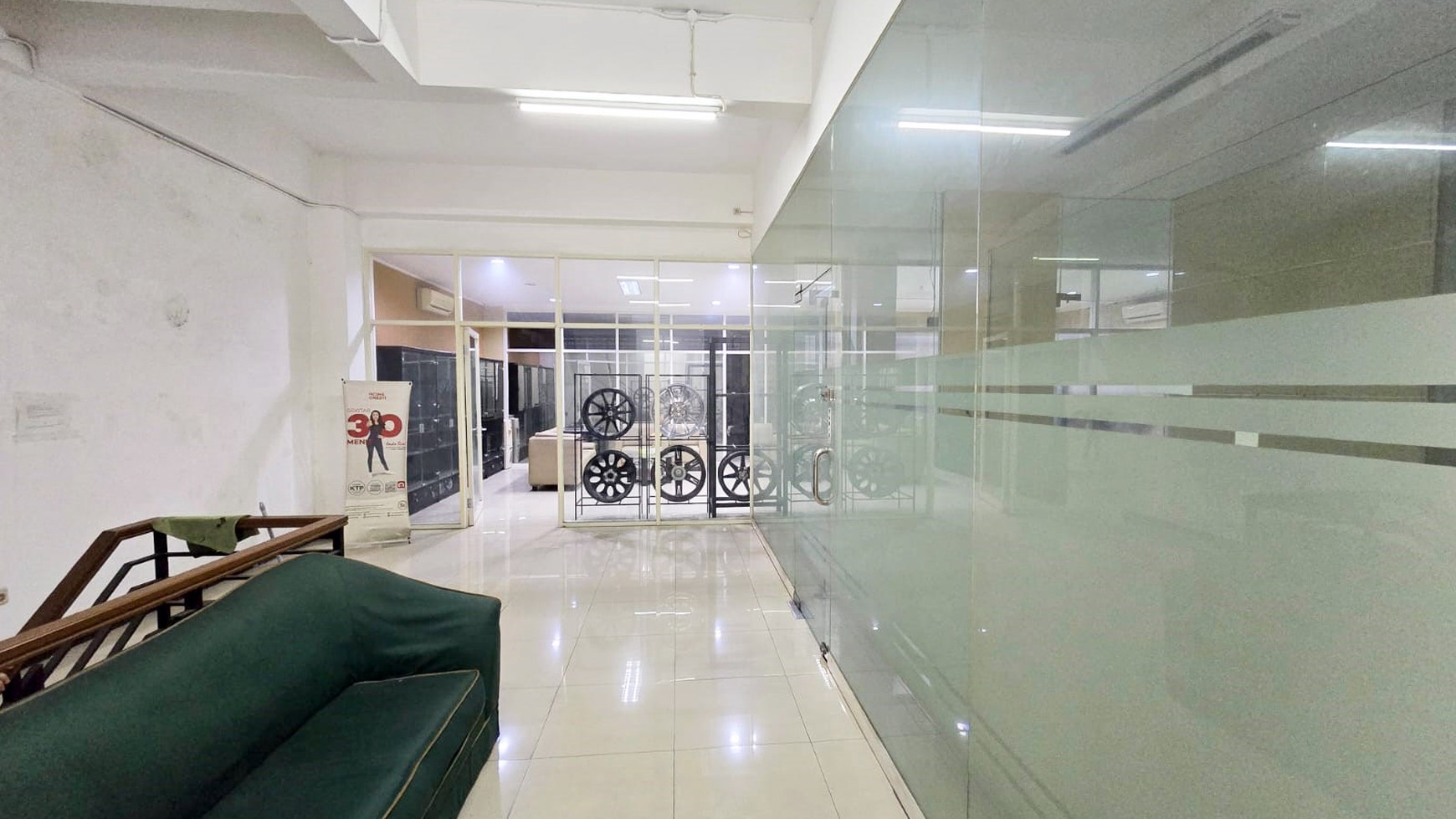 Rumah Hitung Tanah Area Cipete