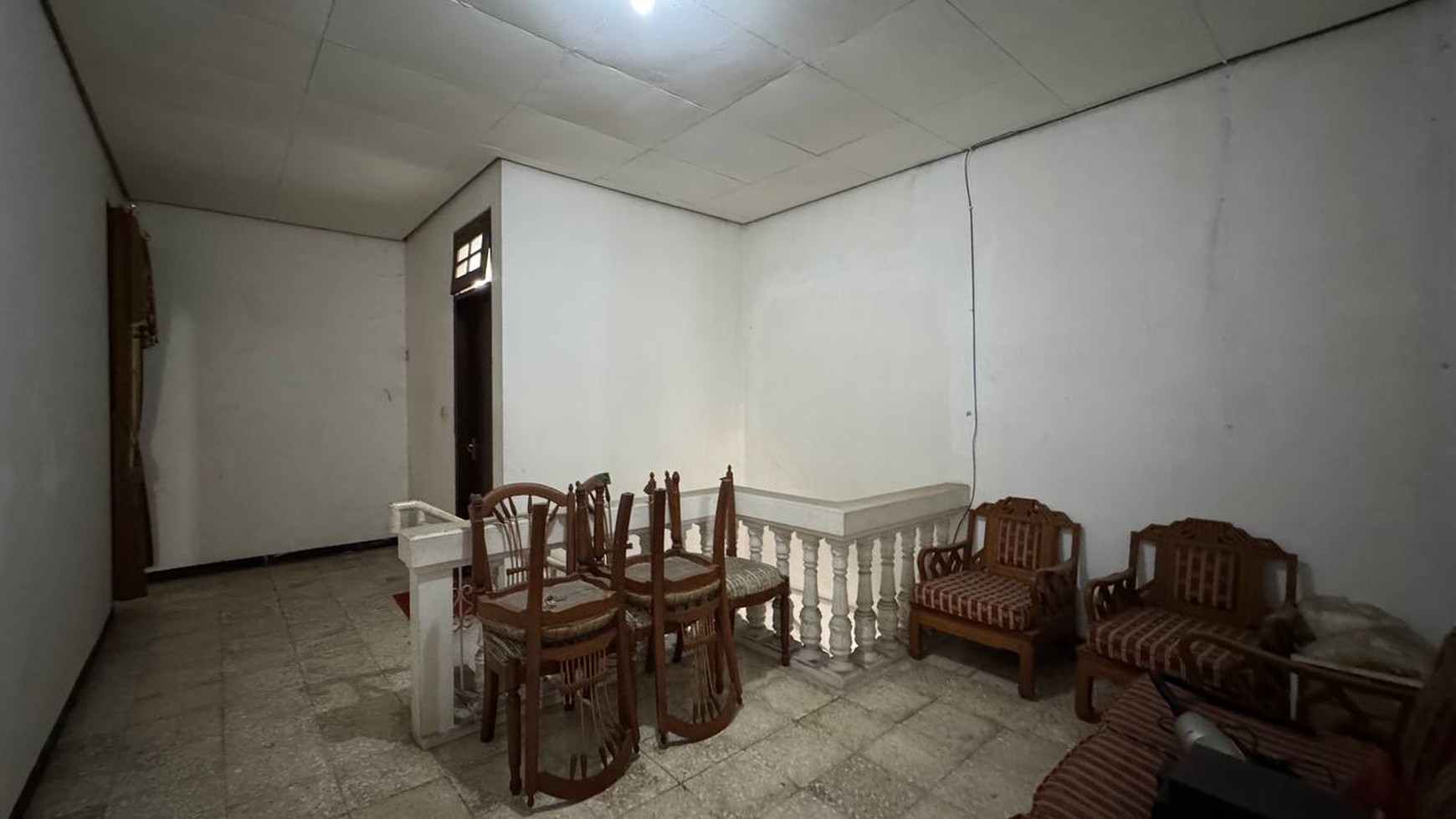 Rumah Hitung Tanah Area Cipete