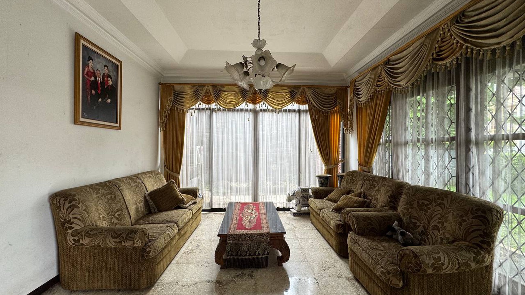 Rumah Hitung Tanah Area Cipete