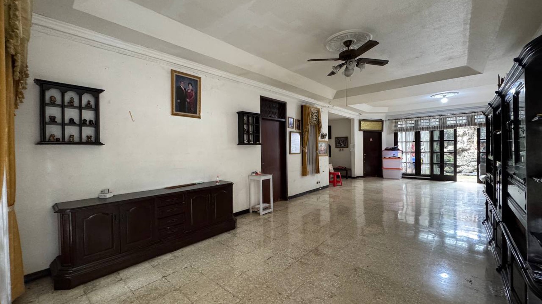 Rumah Hitung Tanah Area Cipete