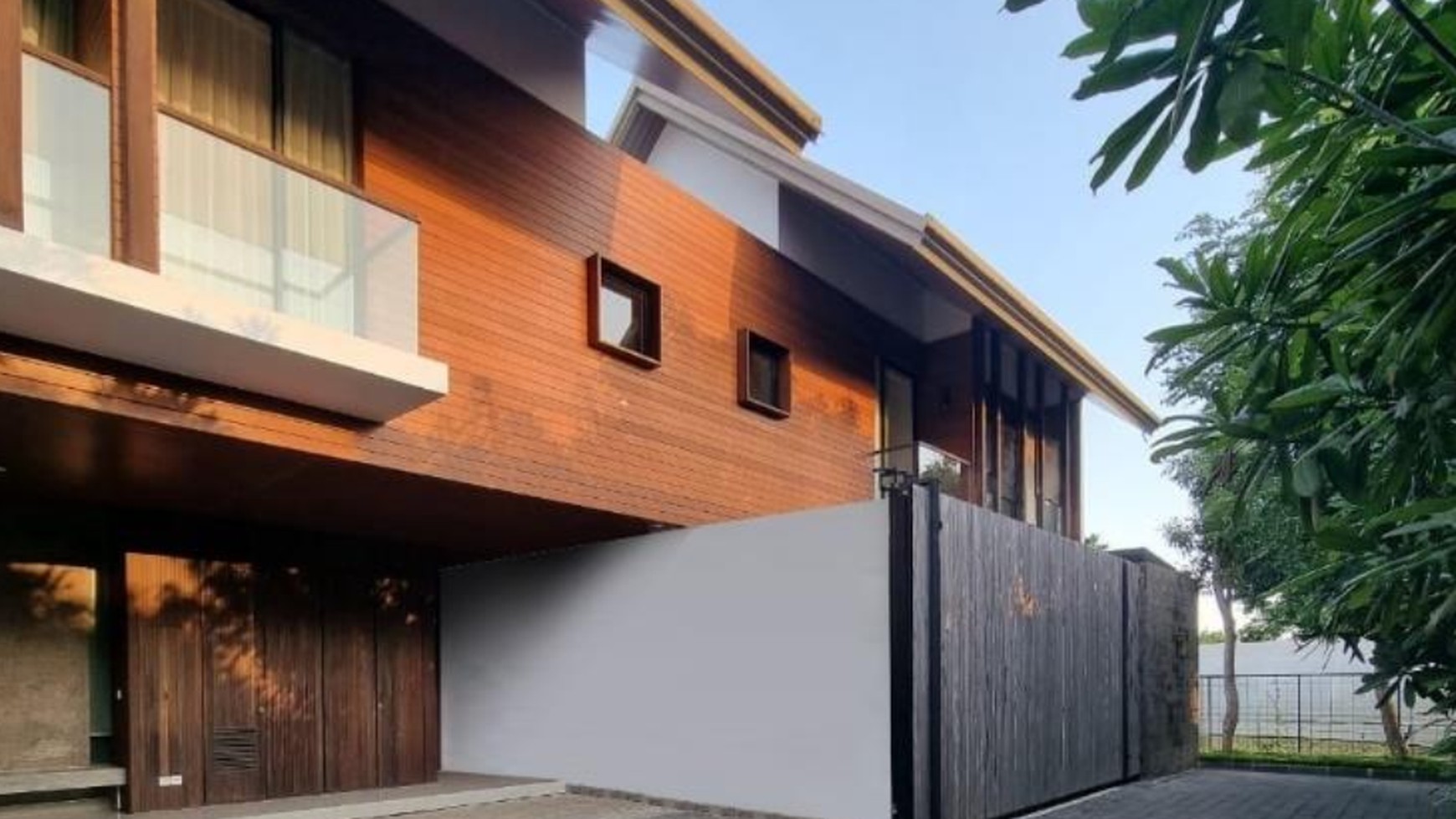 Rumah Hitung Tanah Area Cipete