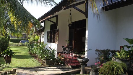 Rumah Hitung Tanah Lokasi Strategis Dekata Bintaro Jaya @Komp Wisma Pondok Aren