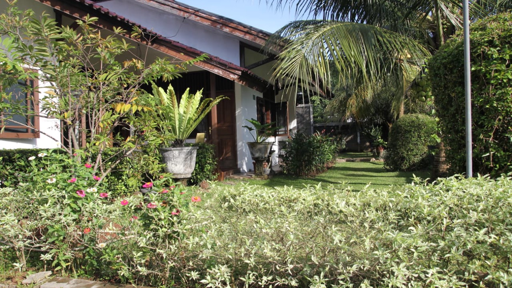 Rumah Hitung Tanah Lokasi Strategis Dekata Bintaro Jaya @Komp Wisma Pondok Aren