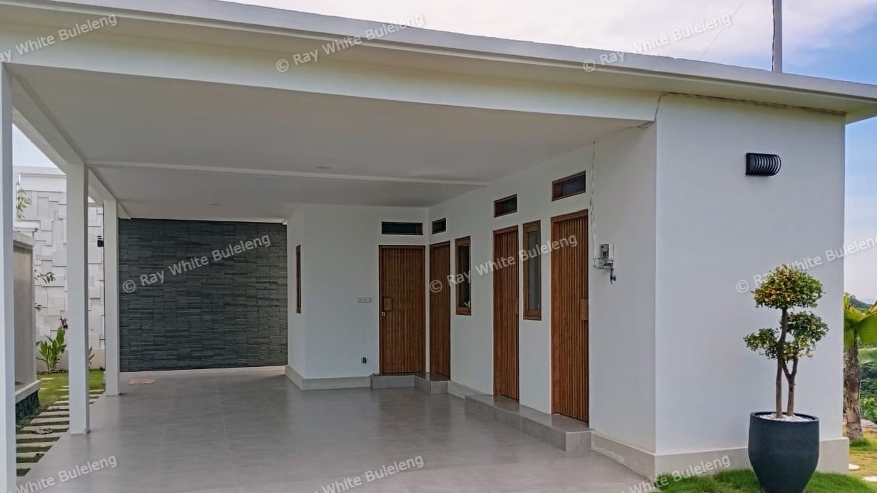 Tranquil Luxury Villa with Ocean, Rice Field & Hill Views - Lovina Paradise
