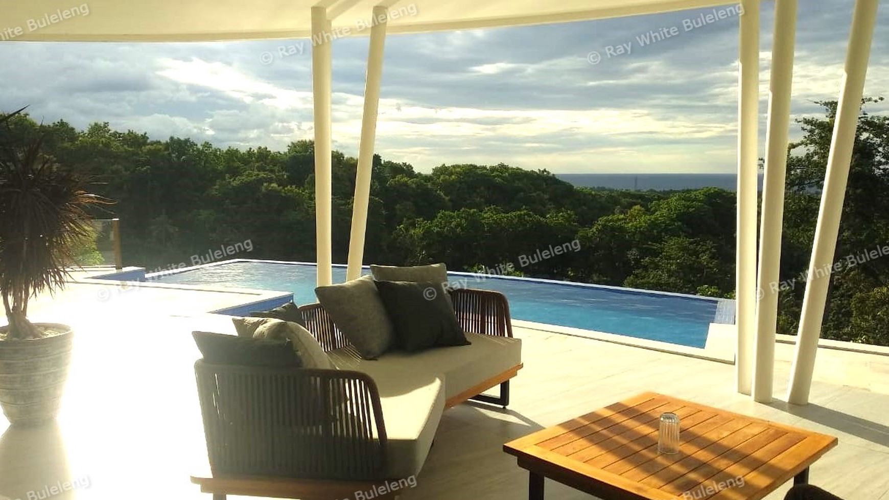 Tranquil Luxury Villa with Ocean, Rice Field & Hill Views - Lovina Paradise