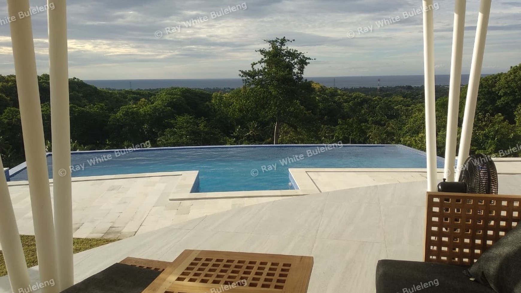 Tranquil Luxury Villa with Ocean, Rice Field & Hill Views - Lovina Paradise