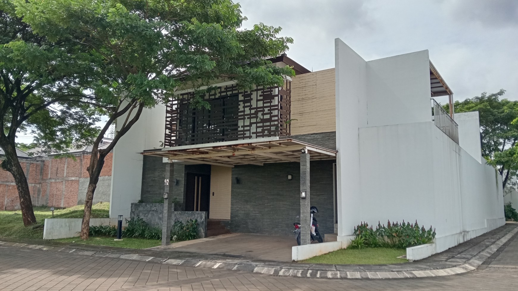 Cibubur, MEWAH, BARU, 2 Lantai, BEBAS BANJIR, Hunian Exclusive, HARGA NEGO