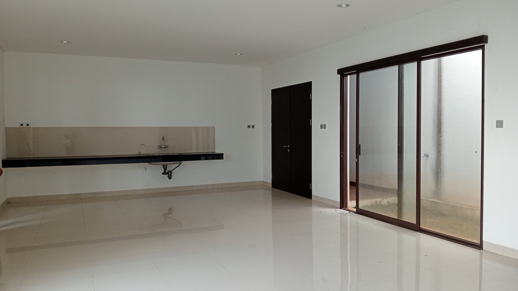 Cibubur, MEWAH, BARU, 2 Lantai, BEBAS BANJIR, Hunian Exclusive, HARGA NEGO