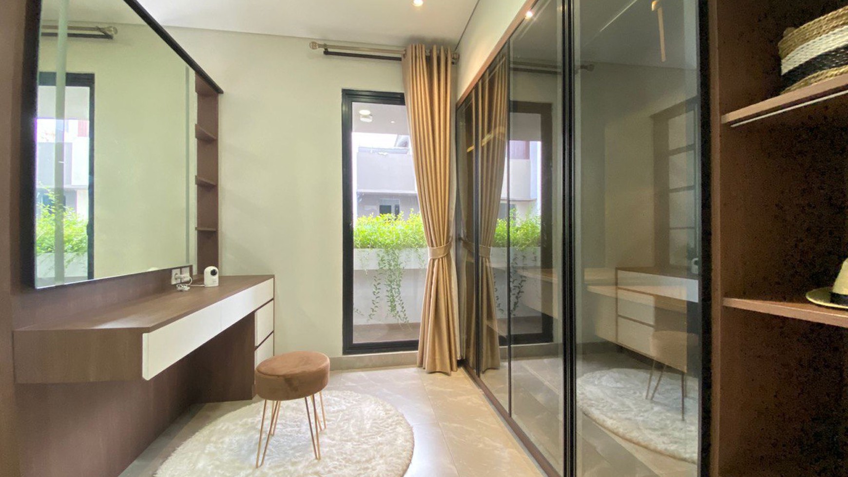 Bintaro jurangmangu dalam cluster 10 menit ke bxc