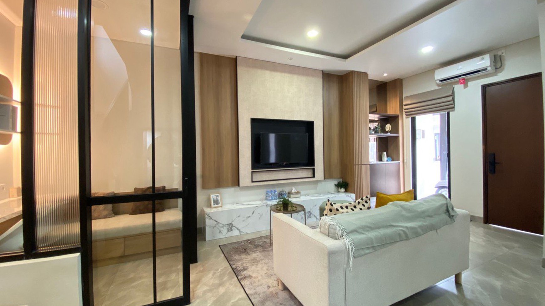 Bintaro jurangmangu dalam cluster 10 menit ke bxc