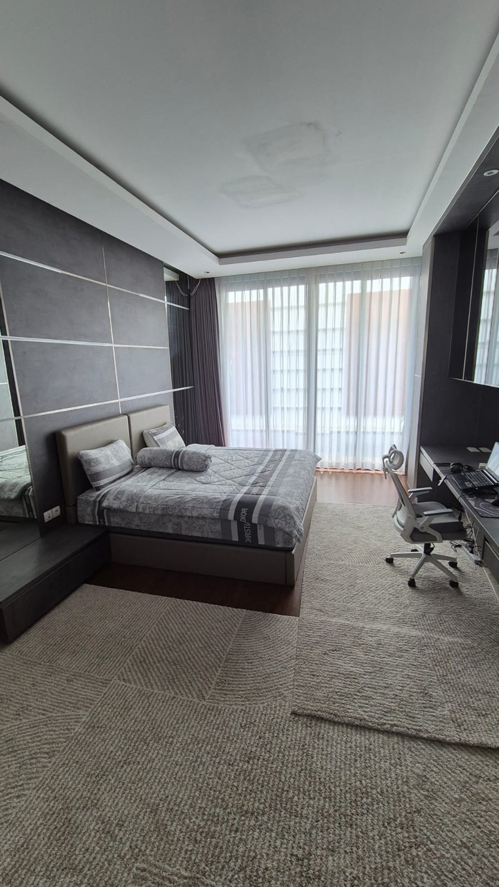 UMAH SEMI FURNISHED ̢۬Lakewood Navapark