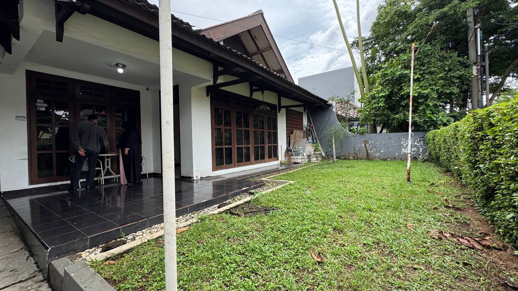 Cinere mega cinere luas 375 jalan utama disewakan
