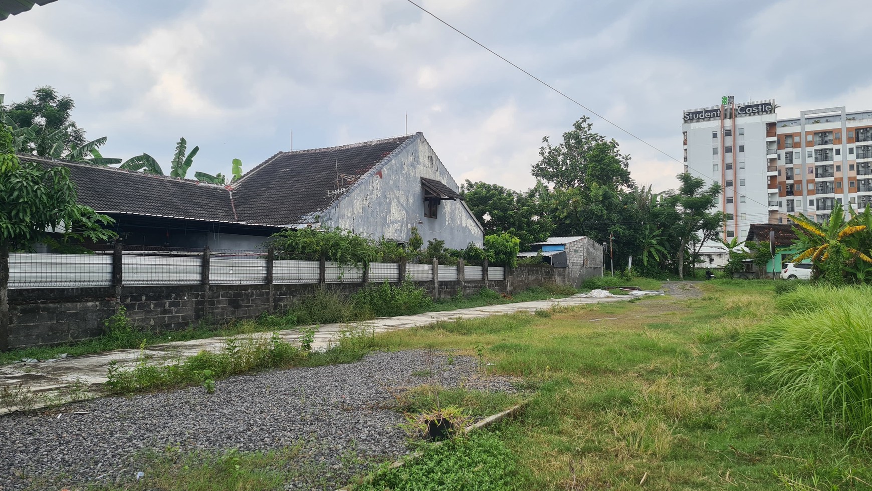 Tanah Luas 1050 Meter Persegi Cocok Untuk Usaha Lokasi Strategis di Condong Catur Sleman