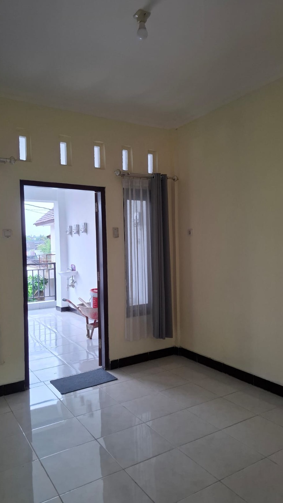Rumah Semi Furnish dalam Perum Tirta Amarta Ngaglik Sleman