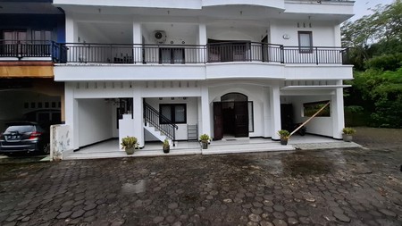 Rumah Semi Furnish dalam Perum Tirta Amarta Ngaglik Sleman 