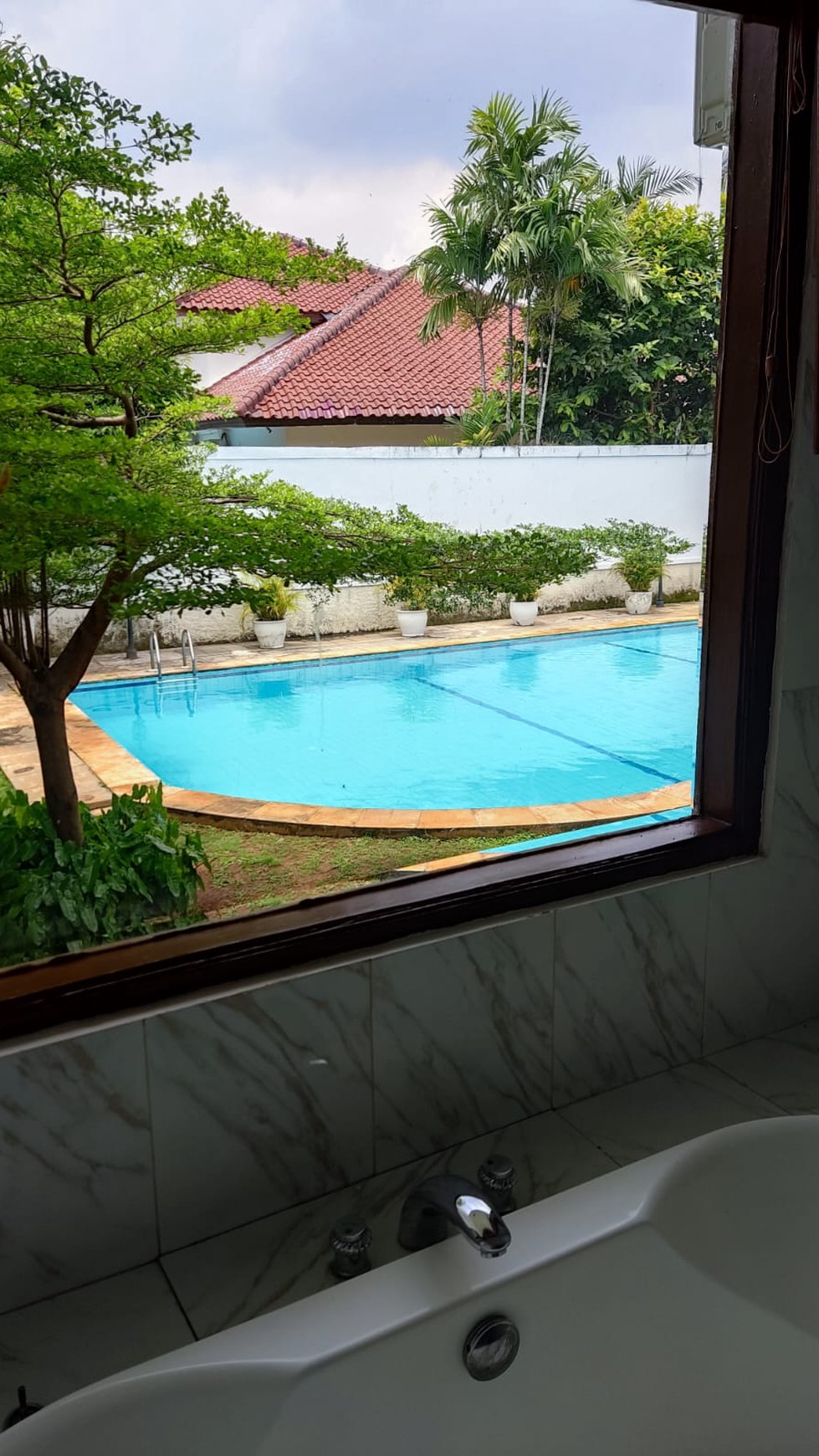 Rumah Satu Tingkat Kemang Utara
