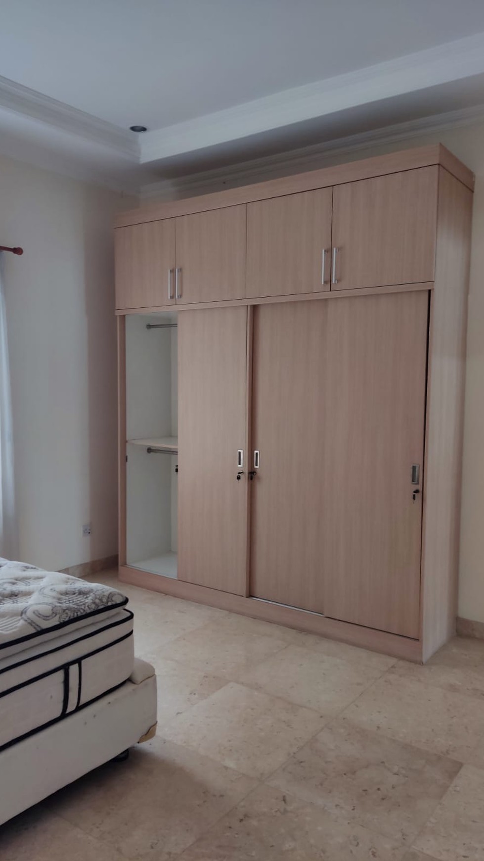 Rumah Satu Tingkat Kemang Utara