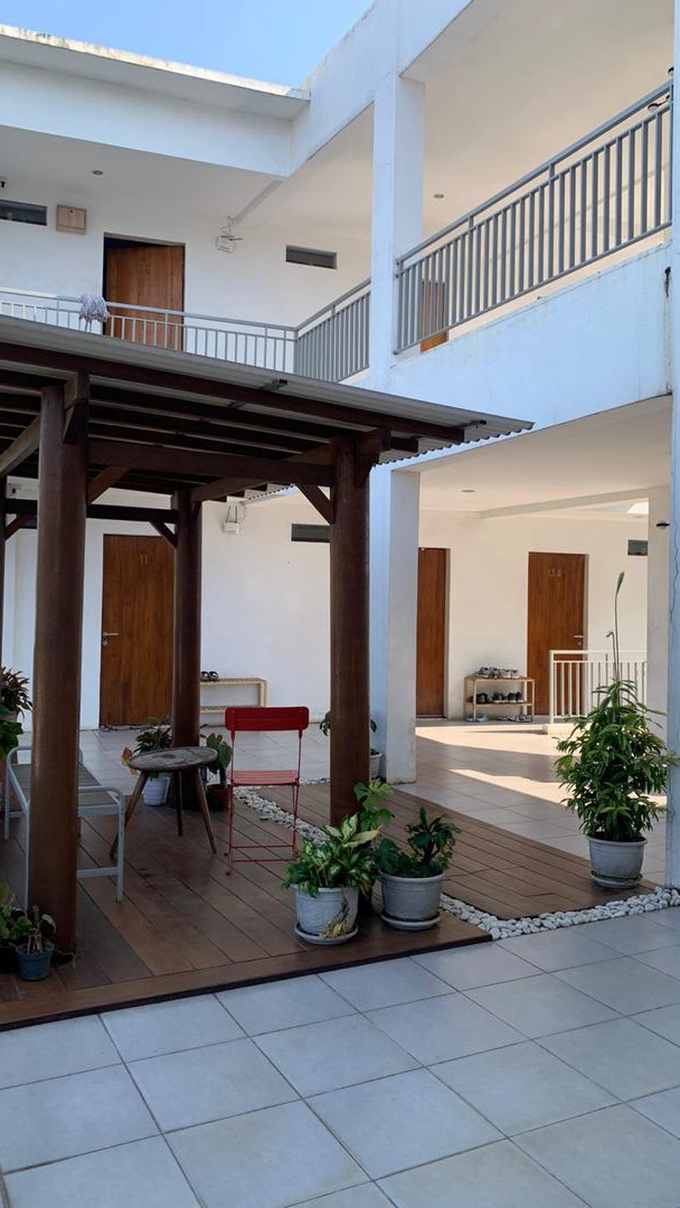 Rumah Hitung Tanah Area Cipete