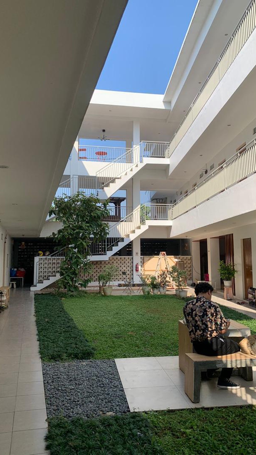 Rumah Hitung Tanah Area Cipete