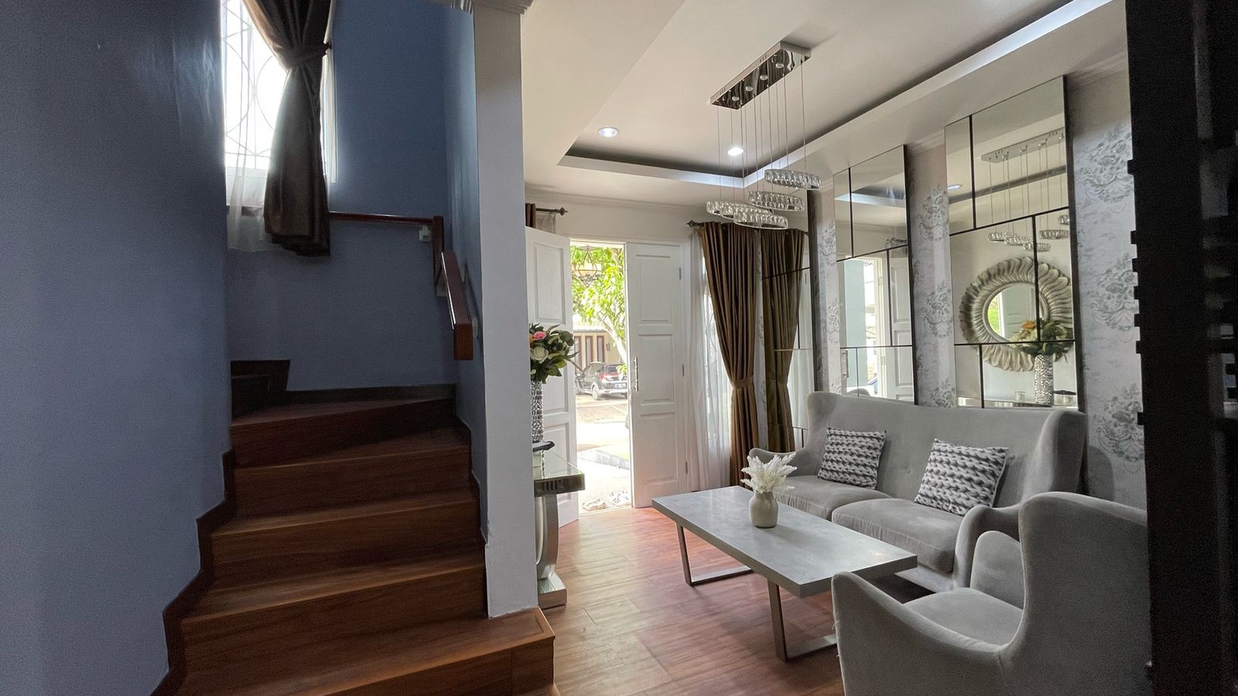 Rumah Hitung Tanah Area Cipete