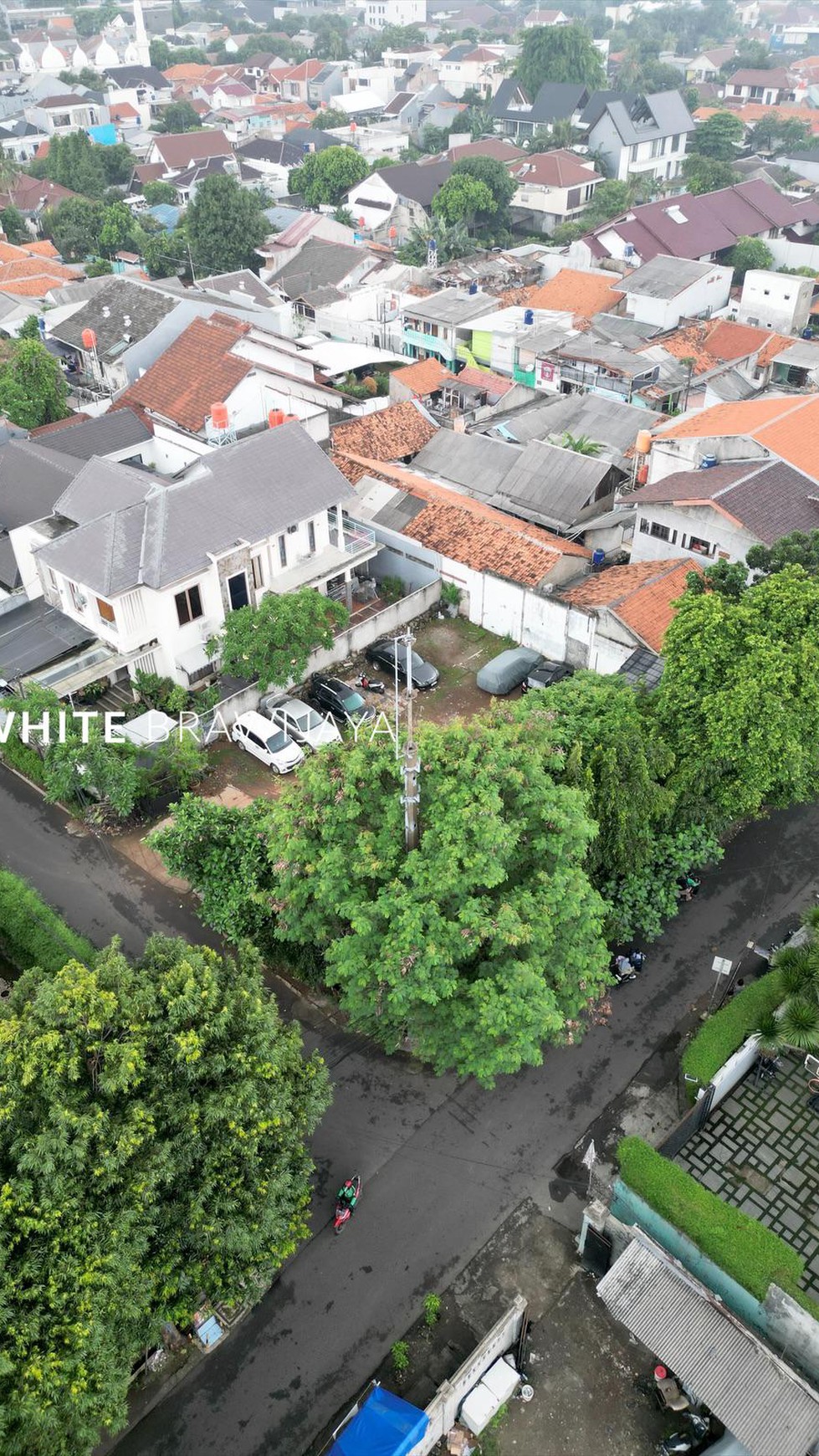 Rumah Hitung Tanah Area Cipete