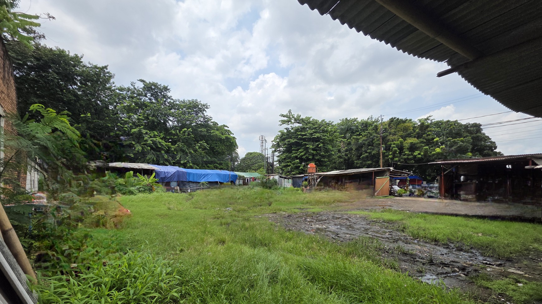 Kavling Strategis Hook di Pinggir Jalan Lapangan Serbaguna, Bekasi Timur