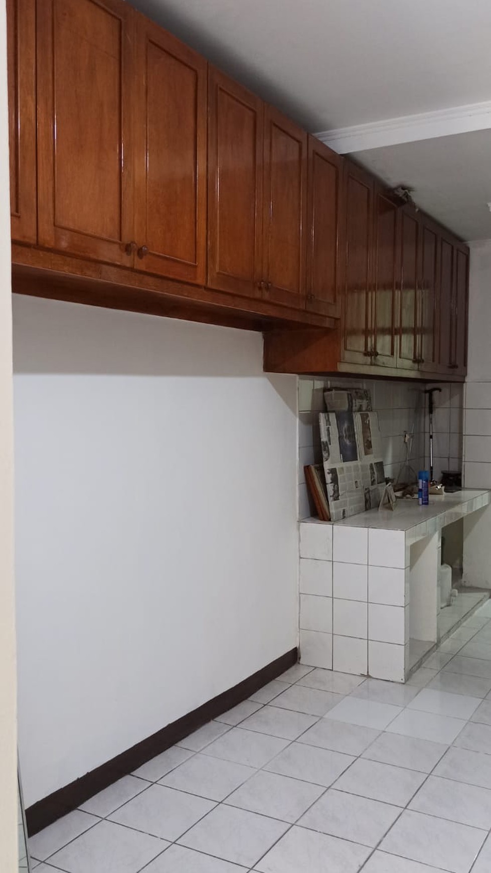 Rumah Nyaman di Jalan Hemat 3, Grogol Petamburan, Jakarta Barat