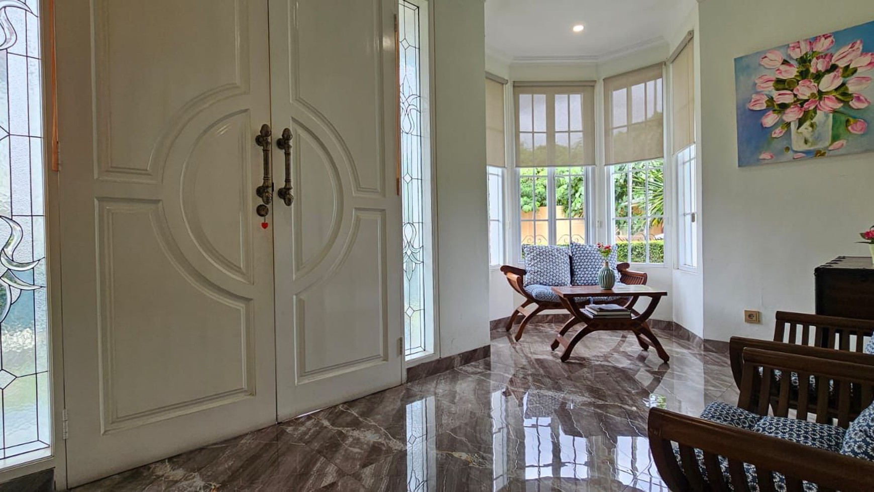 jual dan sewa rumah di Gn. durian taman himalaya lippo karawaci Tangerang