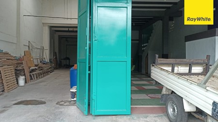 Dijual Rumah 2 lantai di Jalan Raya Banjar Sugihan Surabaya Barat