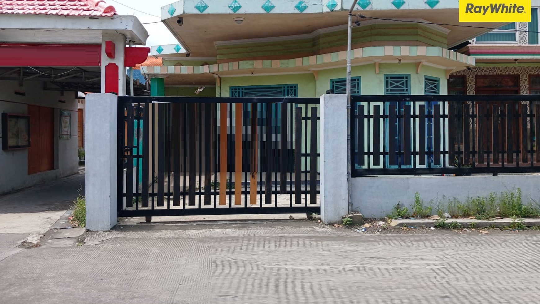 Dijual Rumah SHM di Jalan Kandangan Surabaya Barat