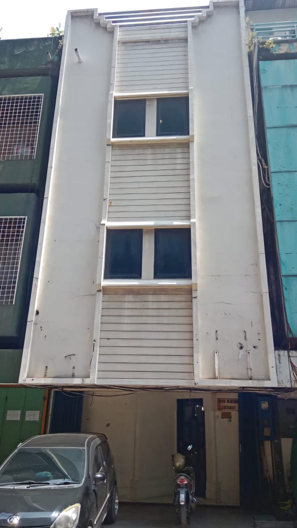 Dijual ruko gandeng di JL. Hayam wuruk Jakarta Pusat