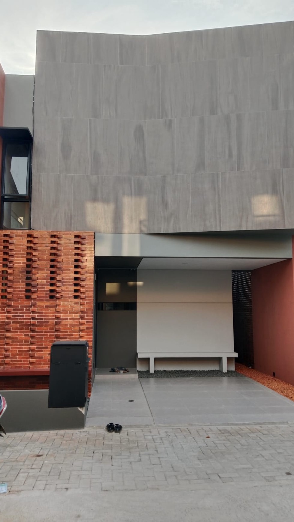 Rumah Bagus, Minimalis dan Brand New di Pondok Aren