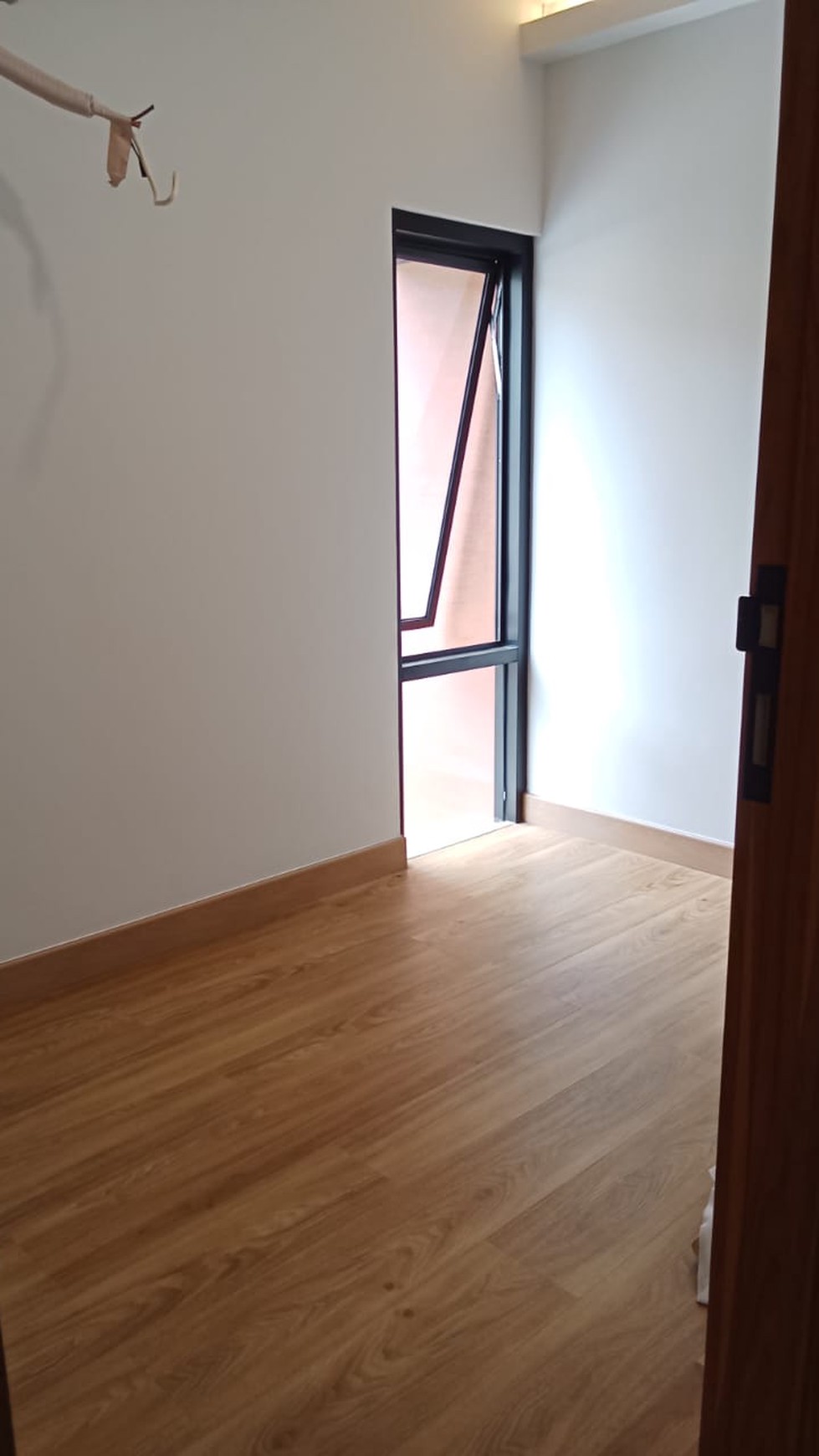 Rumah Bagus, Minimalis dan Brand New di Pondok Aren