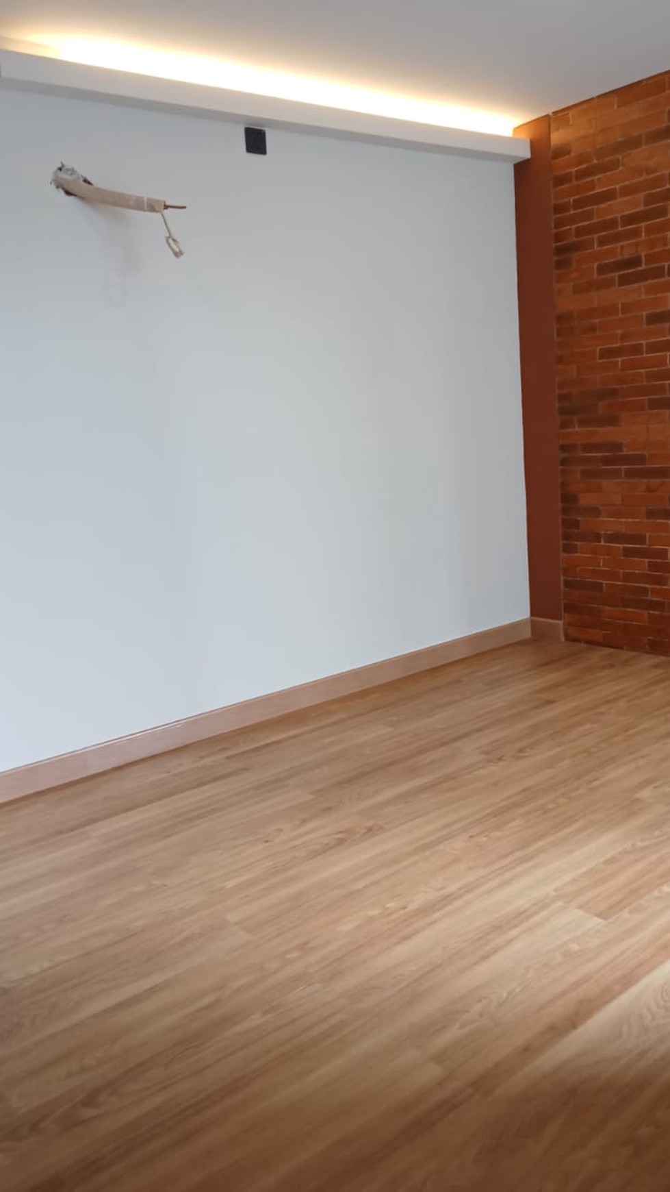 Rumah Bagus, Minimalis dan Brand New di Pondok Aren