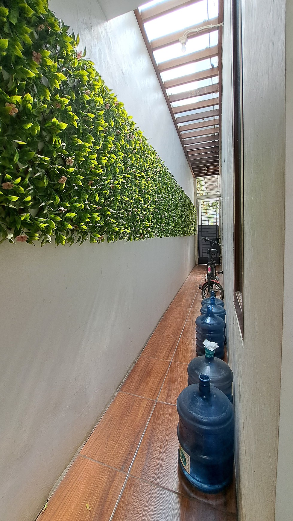 Rumah Modern Minimalis Dalam Cluster Siap Huni Harga Murah